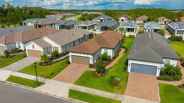 4270 CAIROLI COURT, Wesley Chapel, FL 33543