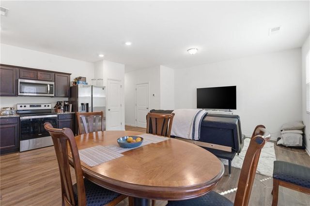 1113 Union Pacific Way, Cartersville, GA 30120