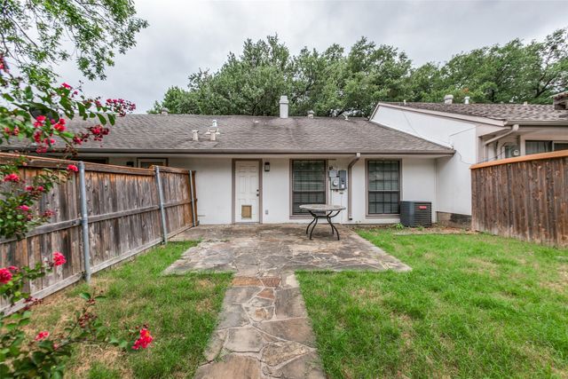 13719 Flagstone Lane, Dallas, TX 75240