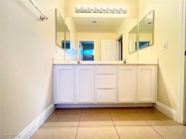 9891 Ridge Hill Avenue, Las Vegas, NV 89147