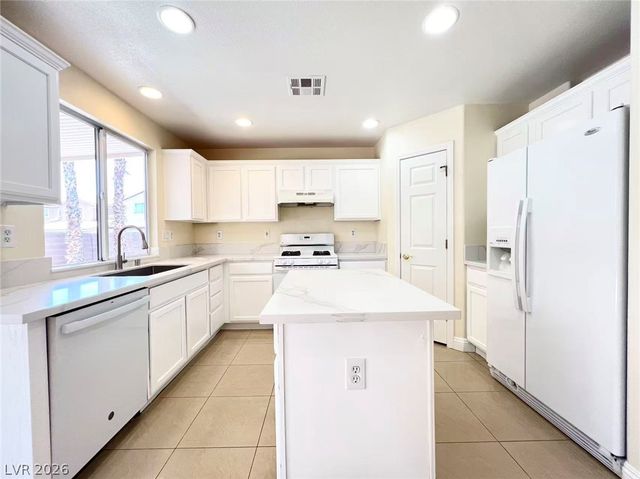 9891 Ridge Hill Avenue, Las Vegas, NV 89147