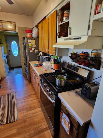 103 E Telegraph Street, Dowagiac, MI 49047