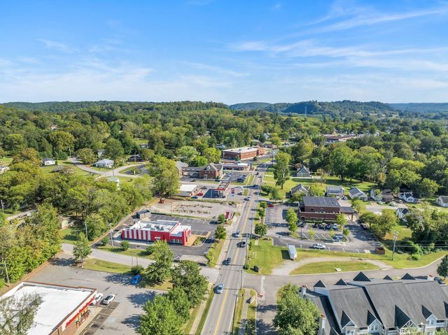 6 Crockett Hills Lane, Ashland City, TN 37015