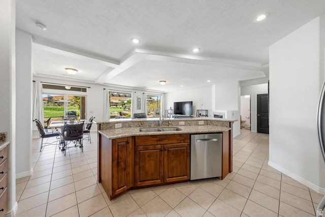 1109 N VENTANA DR, Washington, UT 84780