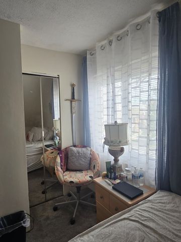 2330 N Kildare Avenue, Chicago, IL 60639