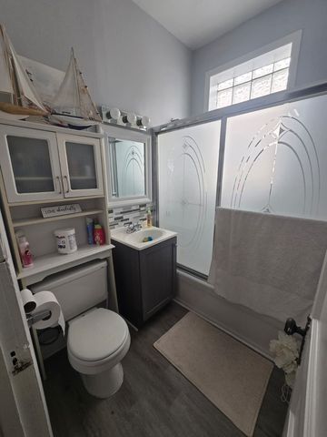 2330 N Kildare Avenue, Chicago, IL 60639