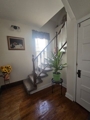 2330 N Kildare Avenue, Chicago, IL 60639