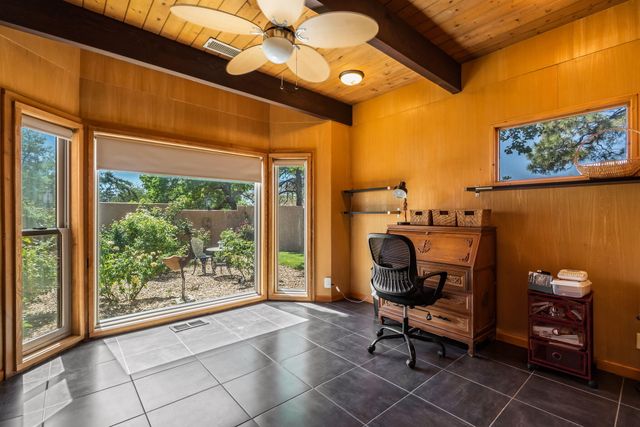 3500 La Sala Redonda NE, Albuquerque, NM 87111