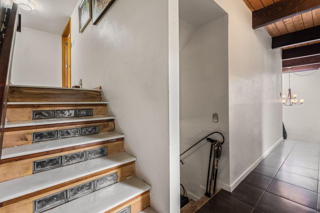 3500 La Sala Redonda NE, Albuquerque, NM 87111