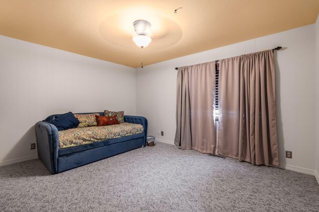 3500 La Sala Redonda NE, Albuquerque, NM 87111