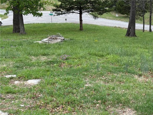 26 Rocky Top, Holiday Island, AR 72631