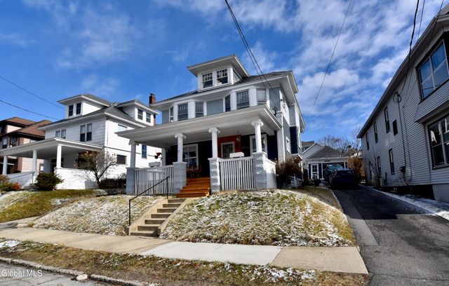 7 Grant Avenue, Amsterdam, NY 12010