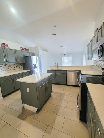 283 PINE ARBOR DRIVE, Orlando, FL 32825