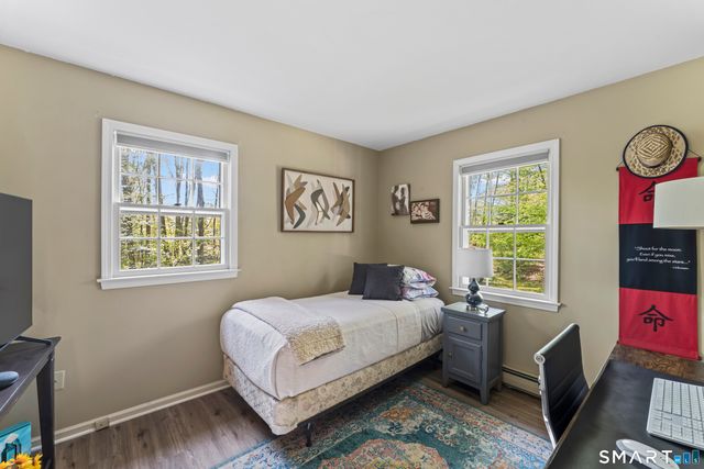 7 Arapaho Road, Brookfield, CT 06804
