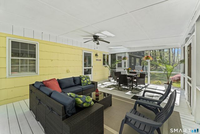 7 Arapaho Road, Brookfield, CT 06804