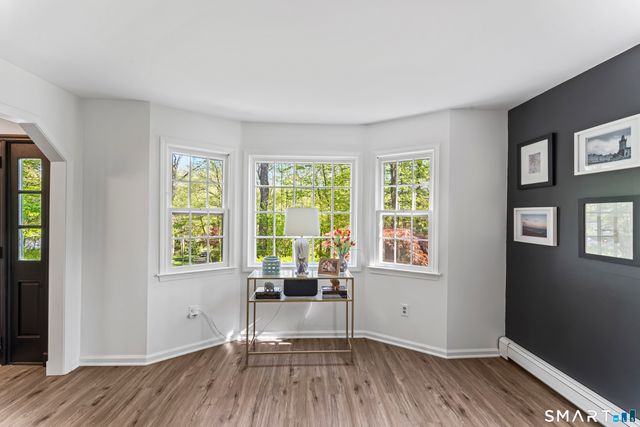 7 Arapaho Road, Brookfield, CT 06804