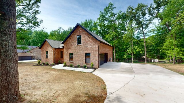 14268 Betts Road, Goodlettsville, TN 37072