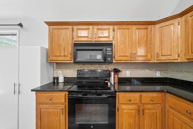 358 Bookout Ln, Cowan, TN 37318
