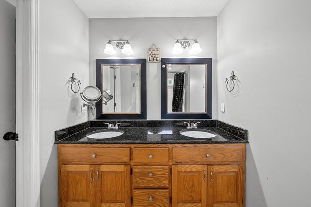 358 Bookout Ln, Cowan, TN 37318