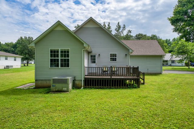 358 Bookout Ln, Cowan, TN 37318