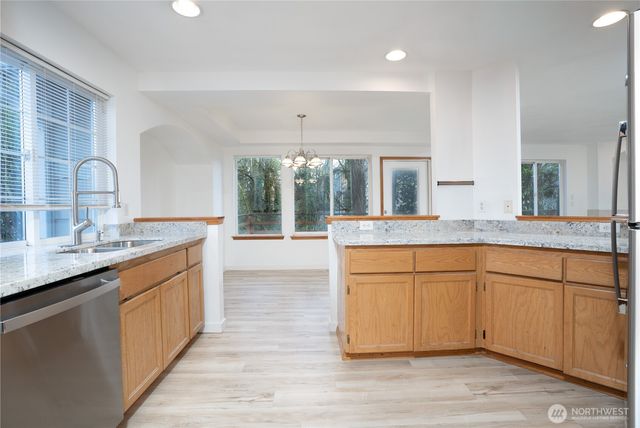 10415 Whitman Avenue SW, Lakewood, WA 98499