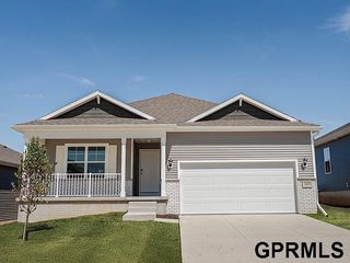 12859 S 64th Avenue, Papillion, NE 68133
