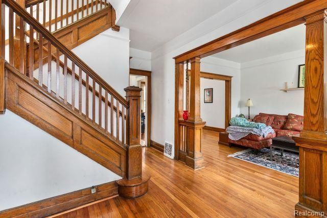 1933 11th Street, Detroit, MI 48216