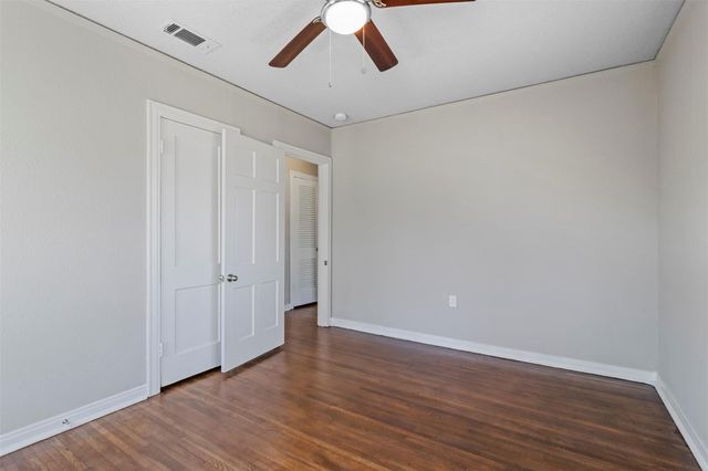 2613 Easter Avenue, Dallas, TX 75216