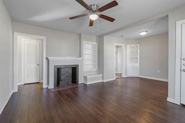 2613 Easter Avenue, Dallas, TX 75216