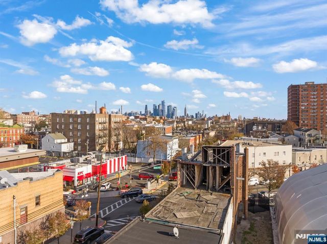 733-735 6th Street, Union City, NJ 07087