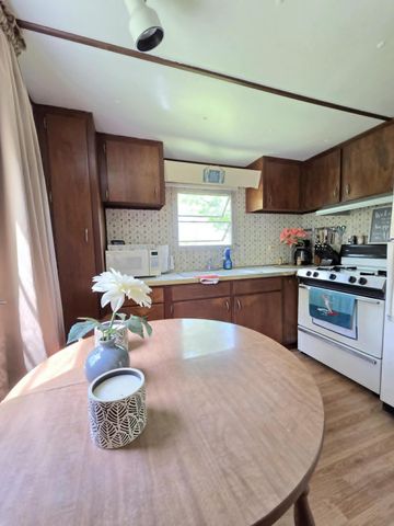8386 Willow Drive, Lyons, MI 48851