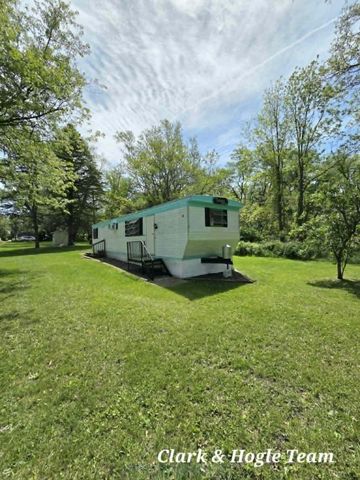 8386 Willow Drive, Lyons, MI 48851