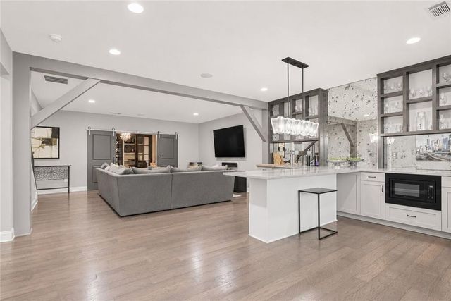 6467 Canopy Drive, Sandy Springs, GA 30328