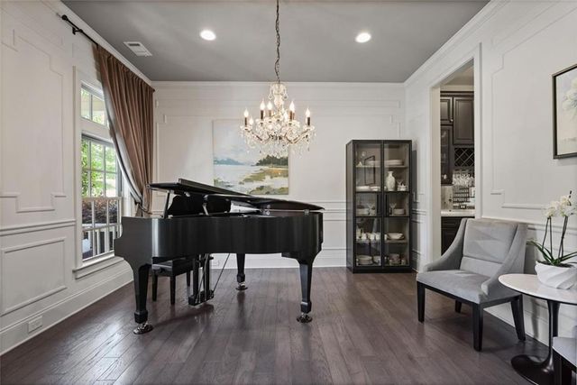6467 Canopy Drive, Sandy Springs, GA 30328