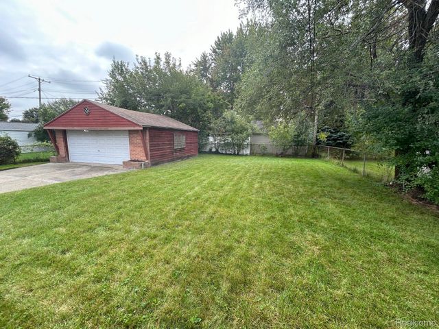 4472 BUCHANAN Avenue, Warren, MI 48092
