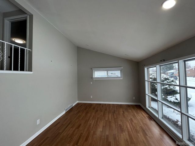 4472 BUCHANAN Avenue, Warren, MI 48092