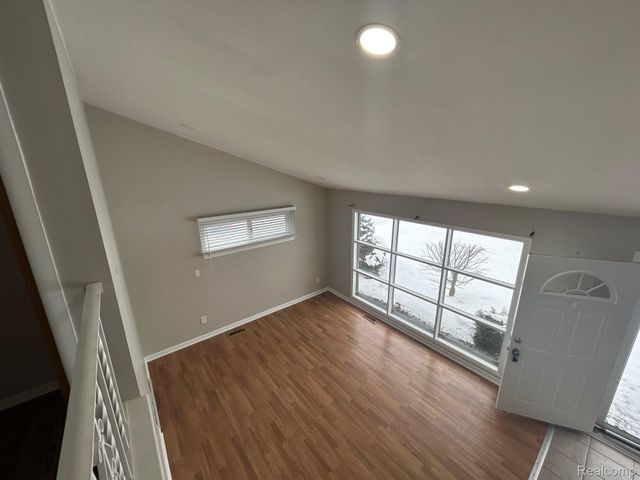 4472 BUCHANAN Avenue, Warren, MI 48092