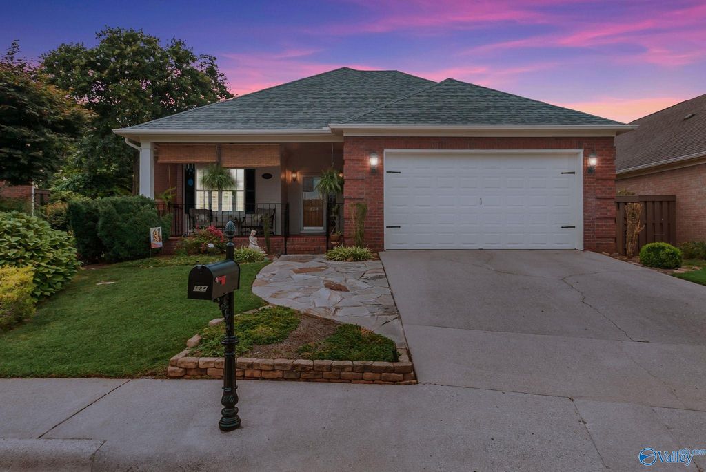 128 Canterbury Drive, Madison, AL 35758