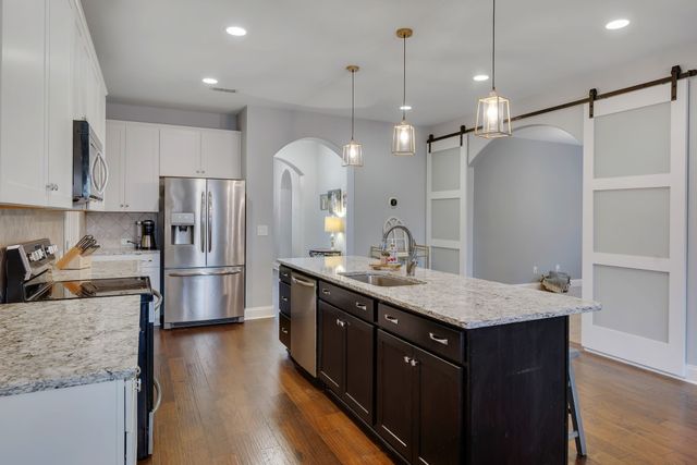 177 Ferdinand Dr, Gallatin, TN 37066