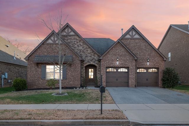 177 Ferdinand Dr, Gallatin, TN 37066