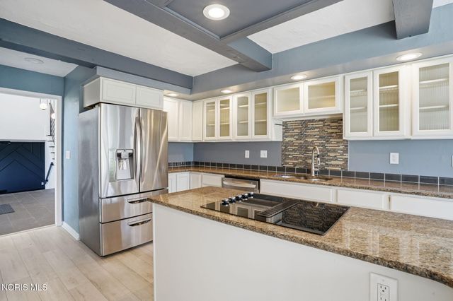 16620 Mitchell Road, Bowling Green, OH 43402