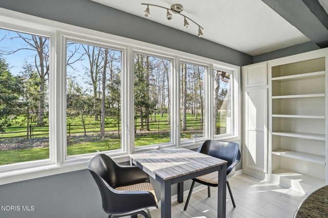 16620 Mitchell Road, Bowling Green, OH 43402
