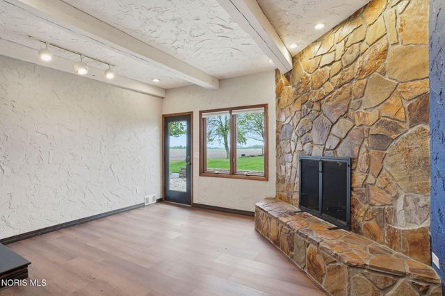 16620 Mitchell Road, Bowling Green, OH 43402