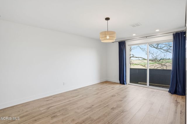 16620 Mitchell Road, Bowling Green, OH 43402