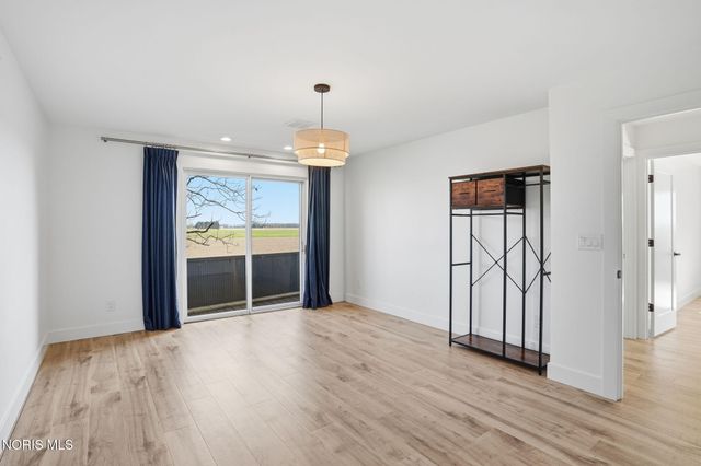 16620 Mitchell Road, Bowling Green, OH 43402