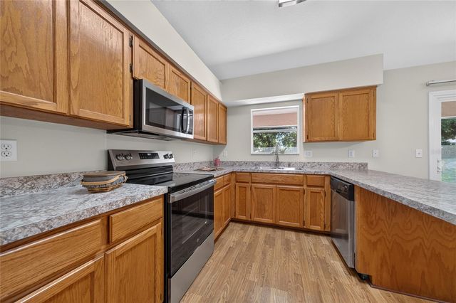 827 FORESTWOOD DRIVE, Minneola, FL 34715