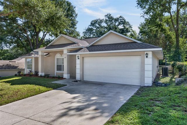 827 FORESTWOOD DRIVE, Minneola, FL 34715