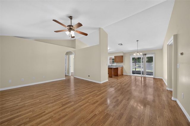 827 FORESTWOOD DRIVE, Minneola, FL 34715