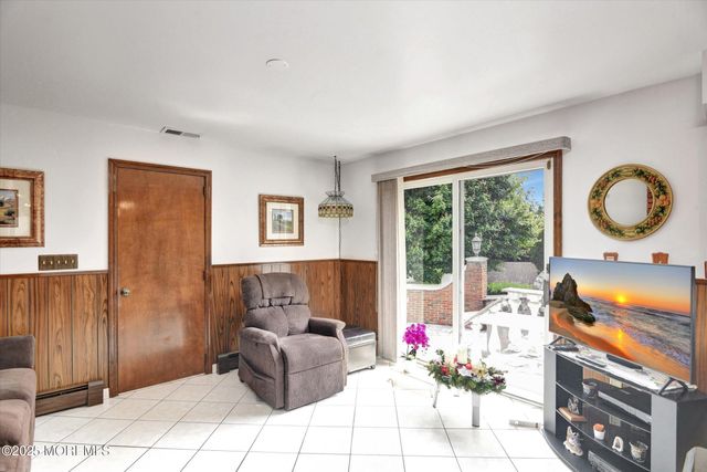 418 Atlantic Avenue, Aberdeen, NJ 07747