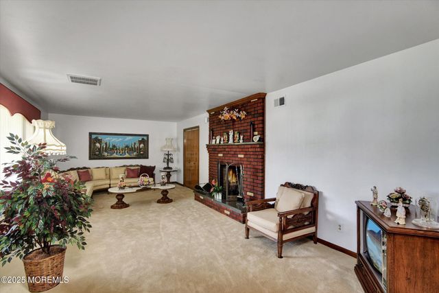 418 Atlantic Avenue, Aberdeen, NJ 07747